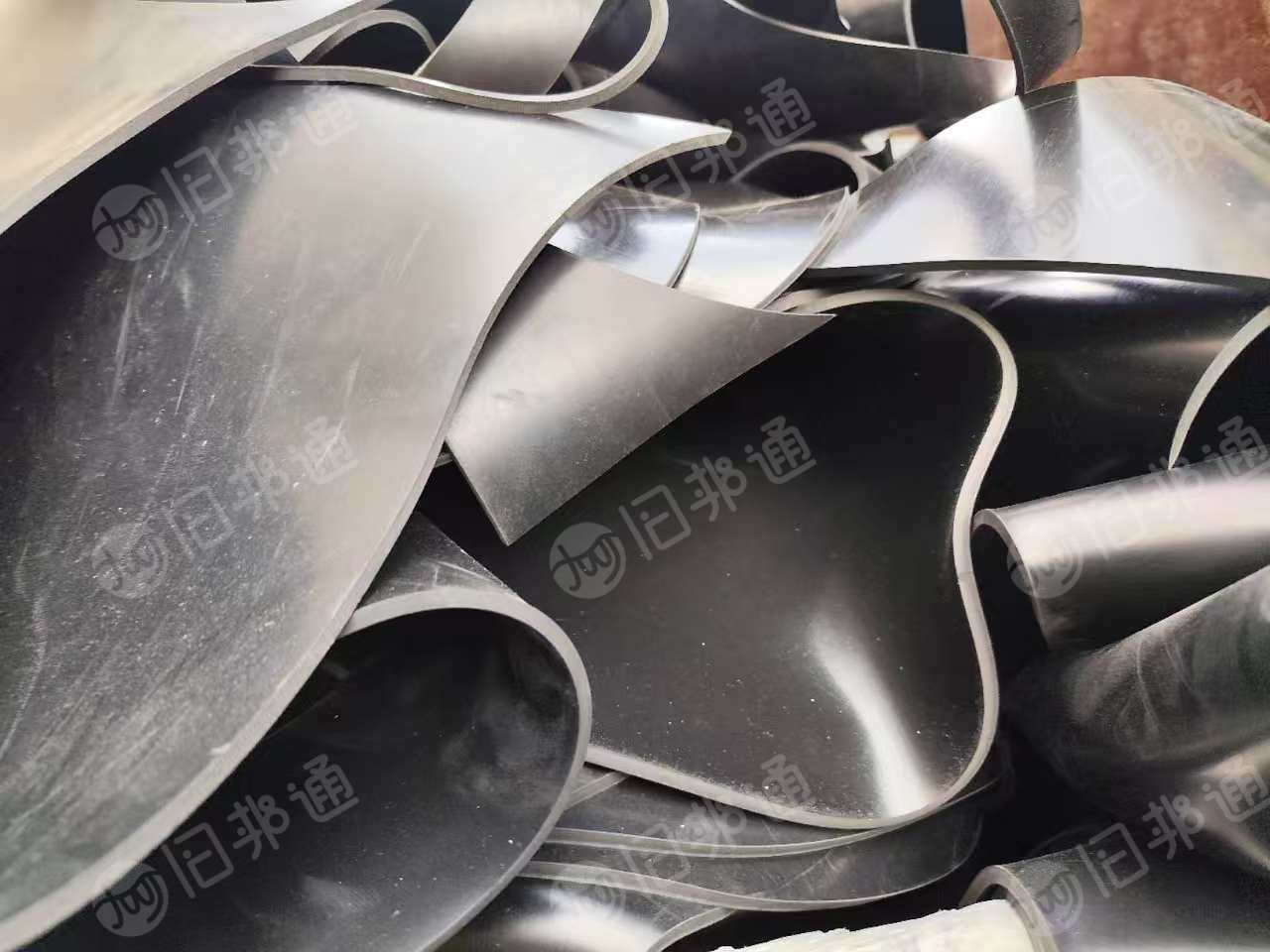 长期出售船用橡胶下来的边角料