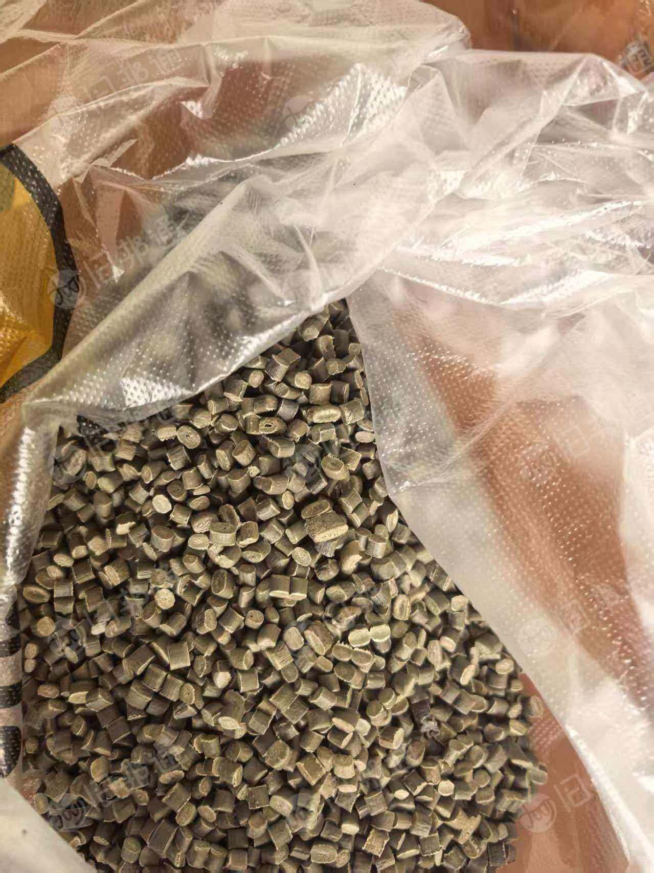 出售PP颗粒，PE颗粒，PET颗粒，库存1000吨