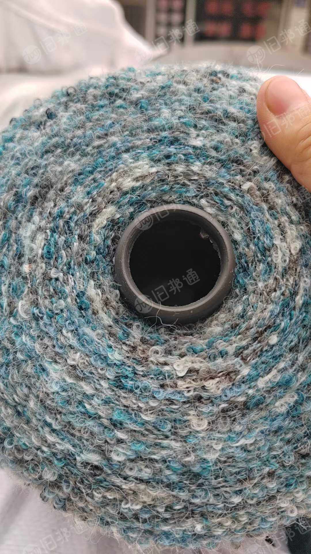 长期出售各种支数颜色化纤花式纱线，花式纱，现货200吨左右，厂在河北保定