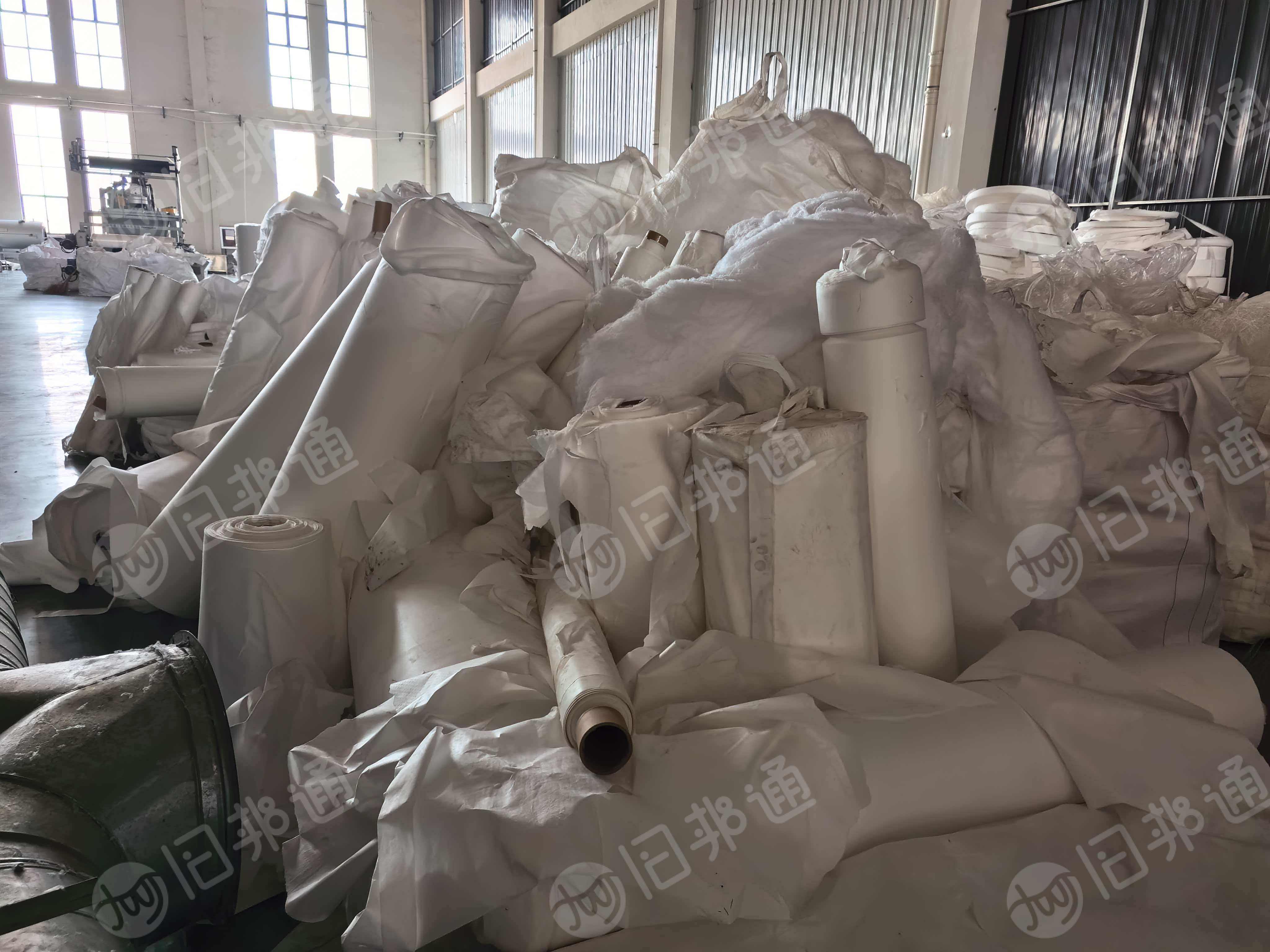 长期出售PP无纺布边角料，丙纶无纺布，熔喷废丝，统货出，现货有9.6米高栏，货在浙江衢州