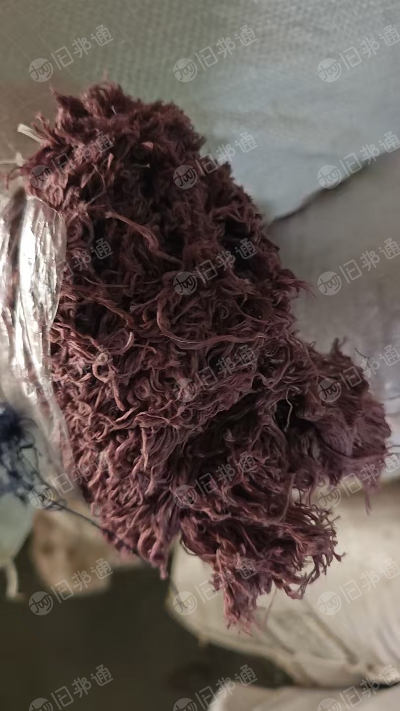 长期出售氨纶低弹丝，筒纱割下来的，有白色的，也有其他颜色的，现货80吨左右，货在广东中山