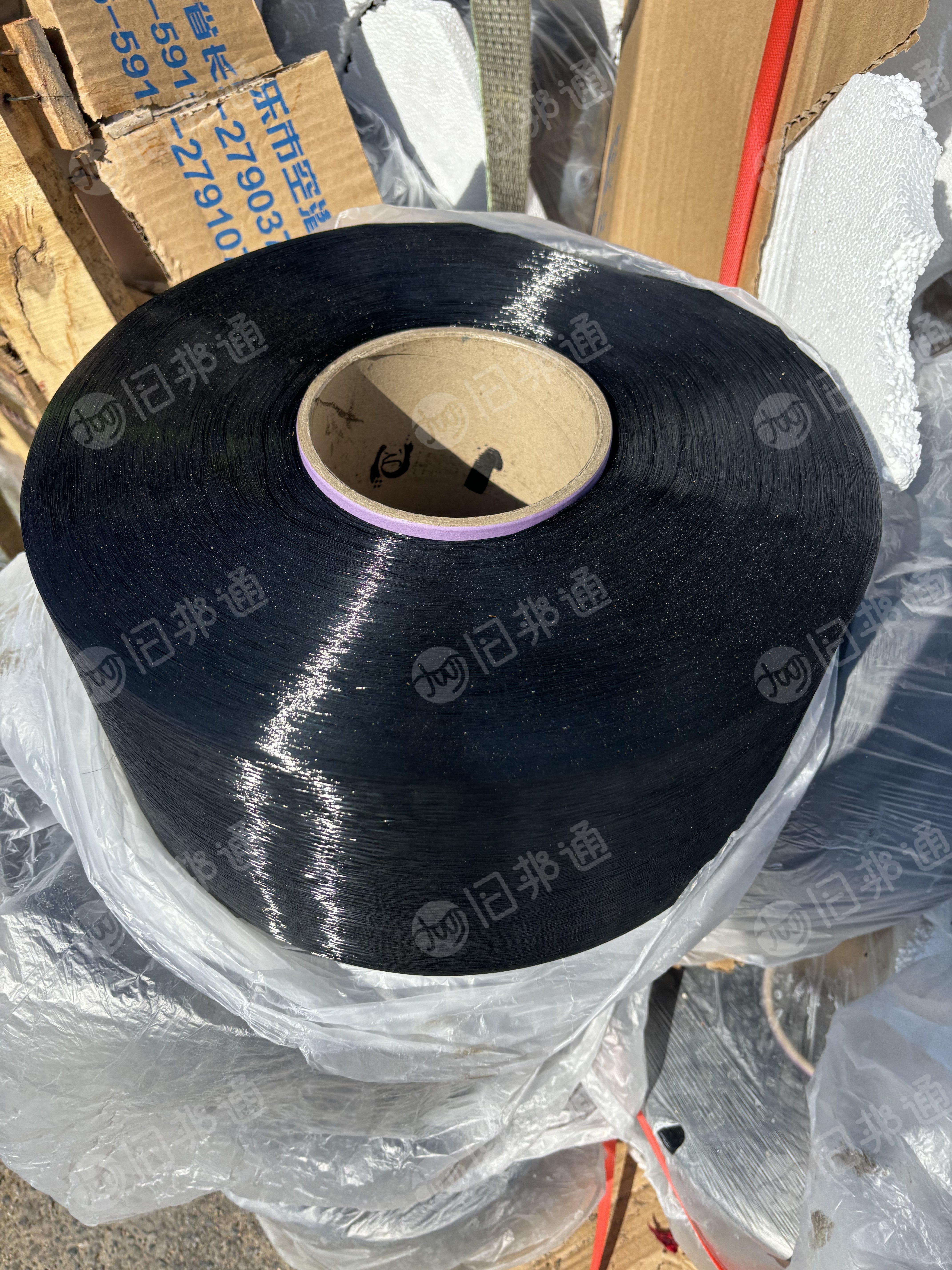 现货处理一批黑色涤纶丝，33D10F双A半消光丝，事故下来的，现货32.4吨，货在福建福州