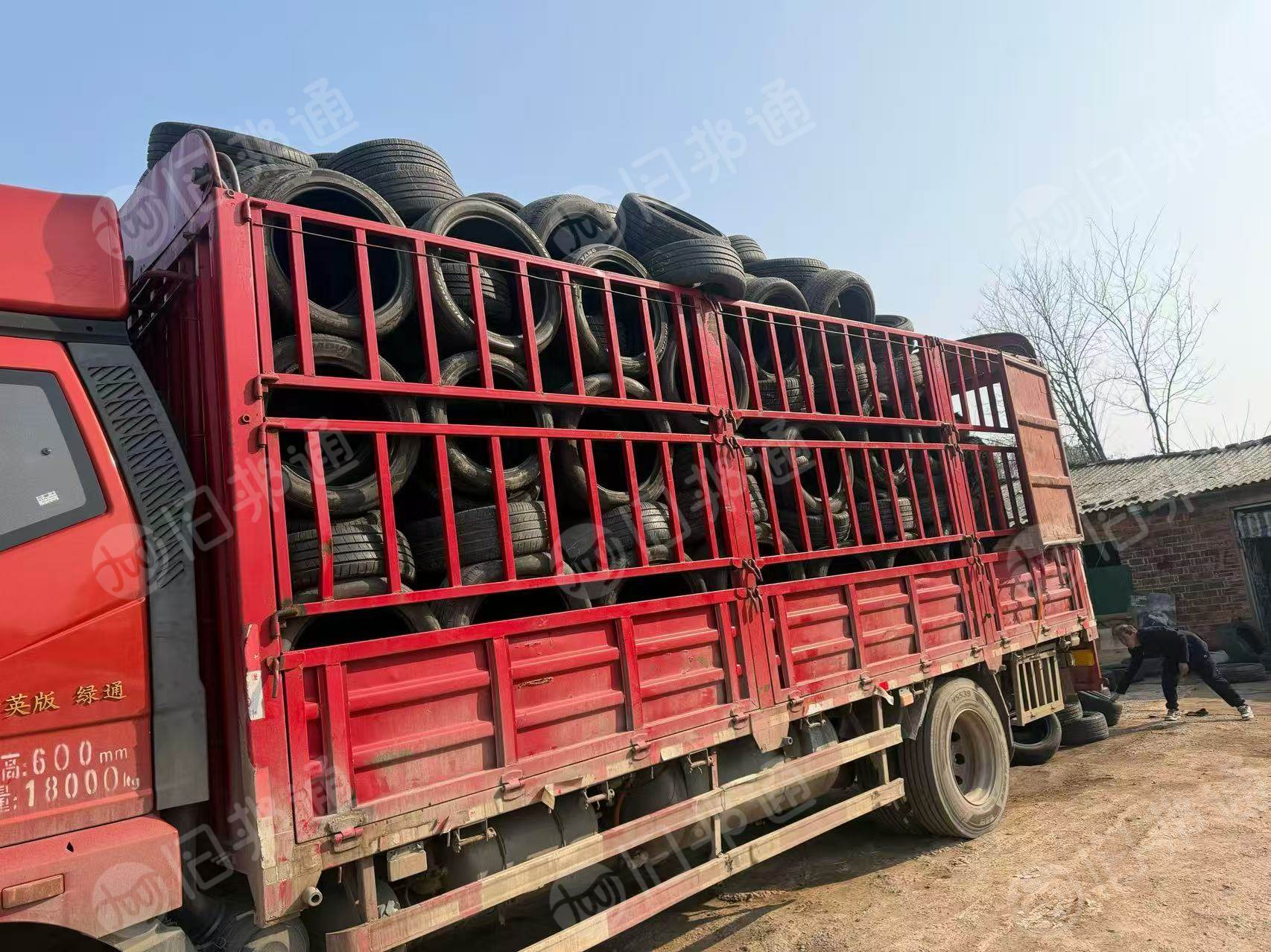 长期出售小车轮胎废料，每个月一千多条