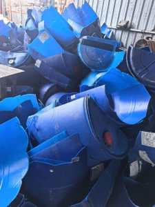 求购大小蓝桶废料，大小蓝桶压块