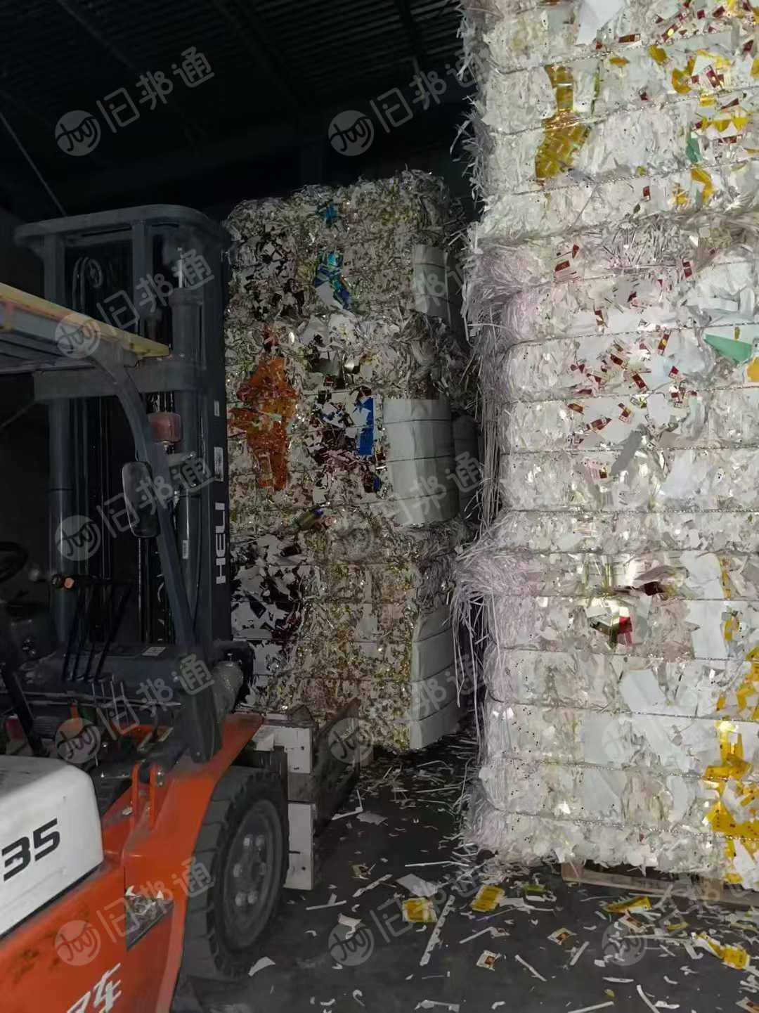 长期出售金银卡边角料，无膜带膜都有