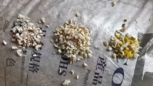 出售软质PVC破碎料，玩具厂下来的料，月供60-70吨