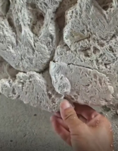 长期出售热熔块废料，社会料，月供10吨