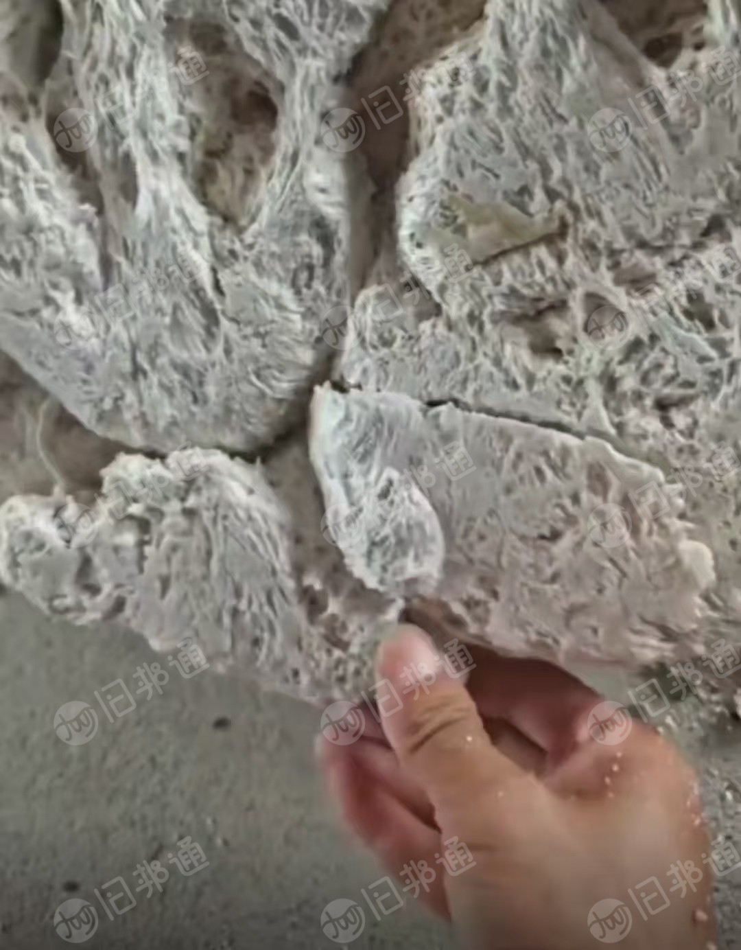 长期出售热熔块废料,社会料,月供10吨