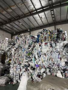 长期出售干造pe快递袋废料，每天就有10多吨，现货2挂车