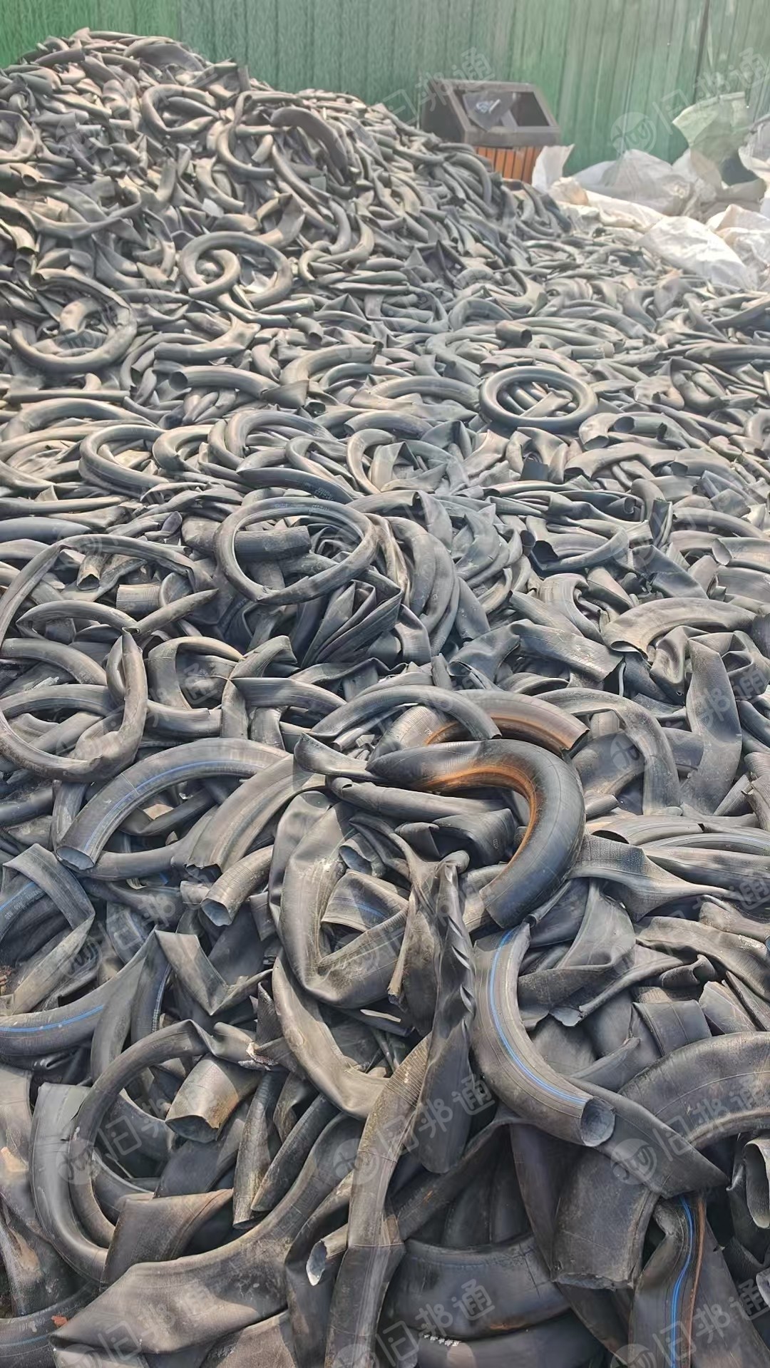 出售轮胎内胎，大部分是丁基胶，少部分普通胶