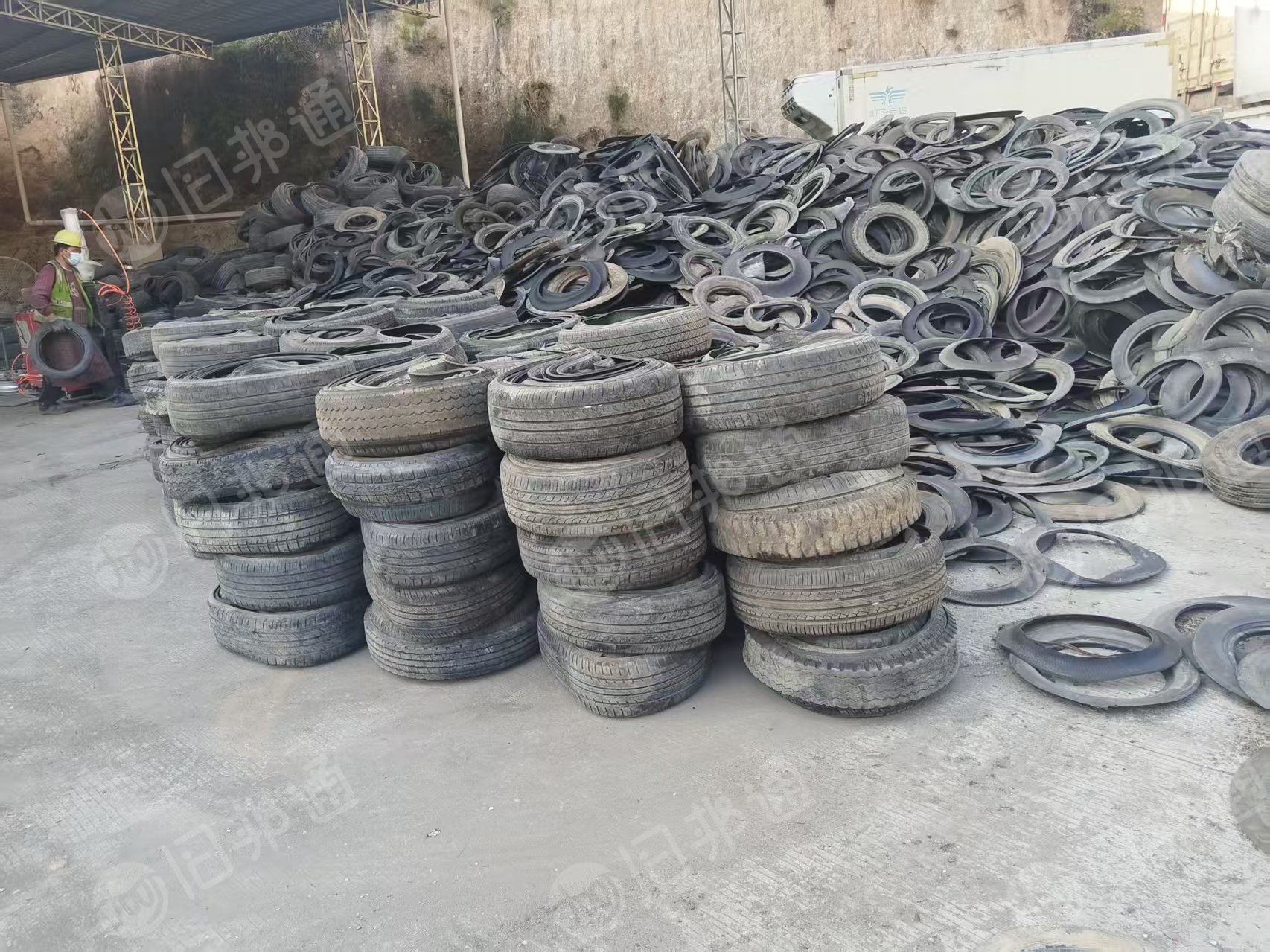 长期出售小车轮胎，有割口圈