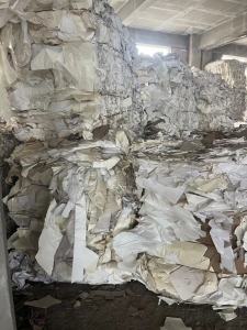 长期出售无膜不干胶纸，碳纤维背纸