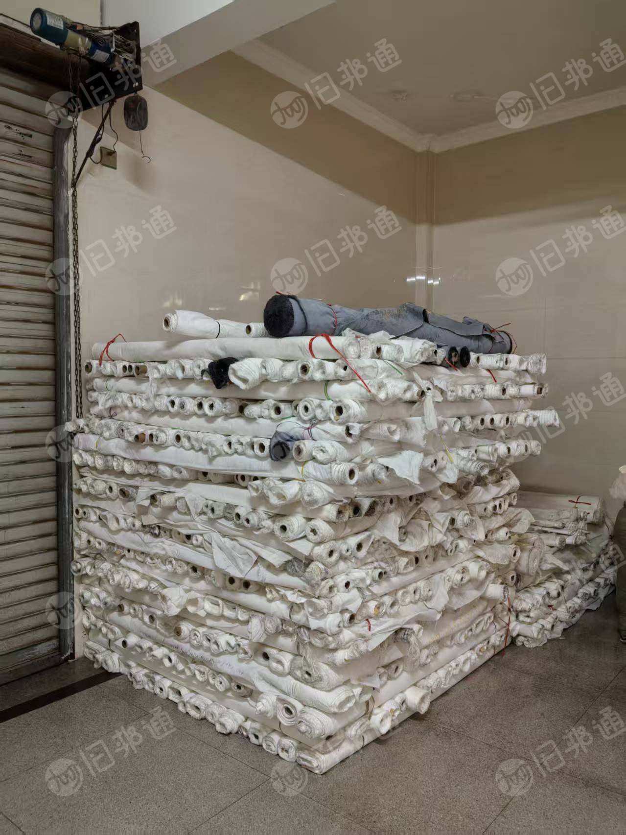 长期出售尼龙坯布，锦纶坯布，小卷布，可以造粒用，货在福建泉州