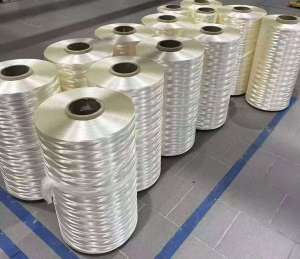 长期出售腈纶库存丝卷丝，出口下来的，都是原装没有拆包装的，现货50多吨，货在浙江宁波