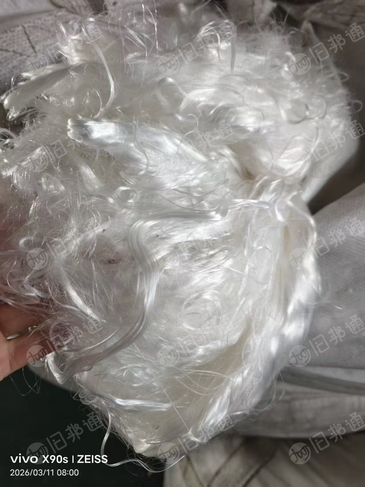 长期出售纯丙纶废丝,pp废丝,黑色,白色统货走,现货够三十吨,货在江苏无锡