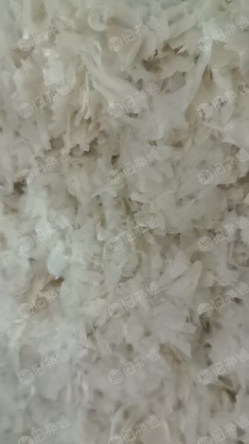 大量出售ABS光伏板破碎料