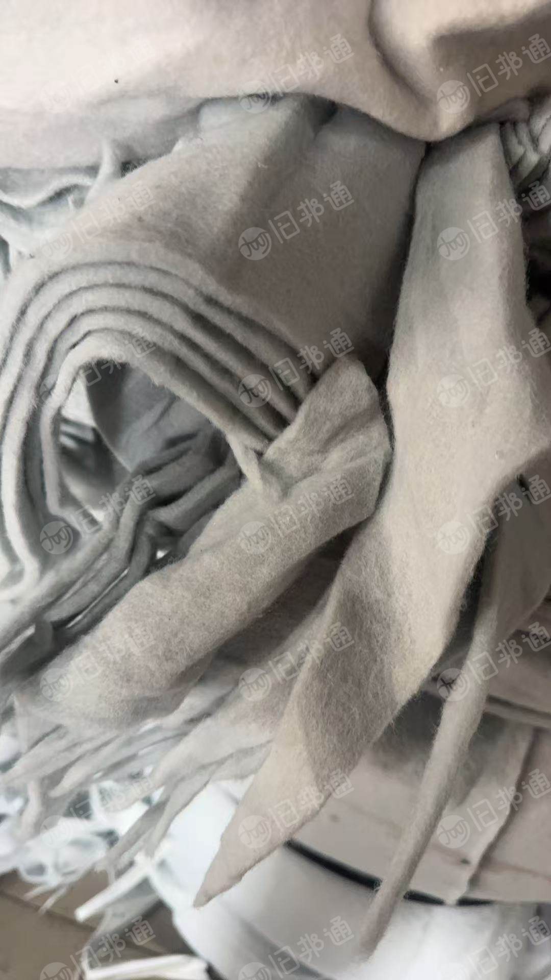 长期出售针刺棉下脚料，针刺棉边角料，现货几十吨