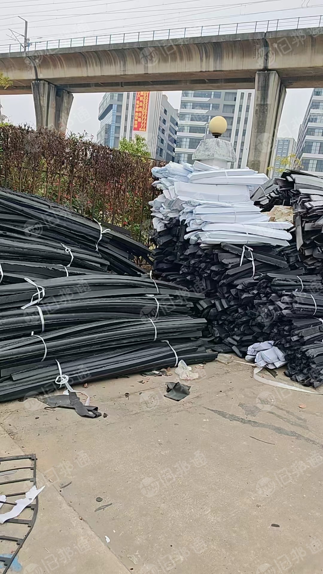 出售Eva高发泡卷材片材废料，月供25吨