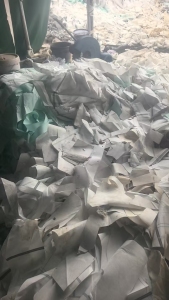 大量出售PET气囊布废料，现货600吨