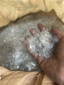 长期大量出售PET吸塑盒破碎料，现货几十吨