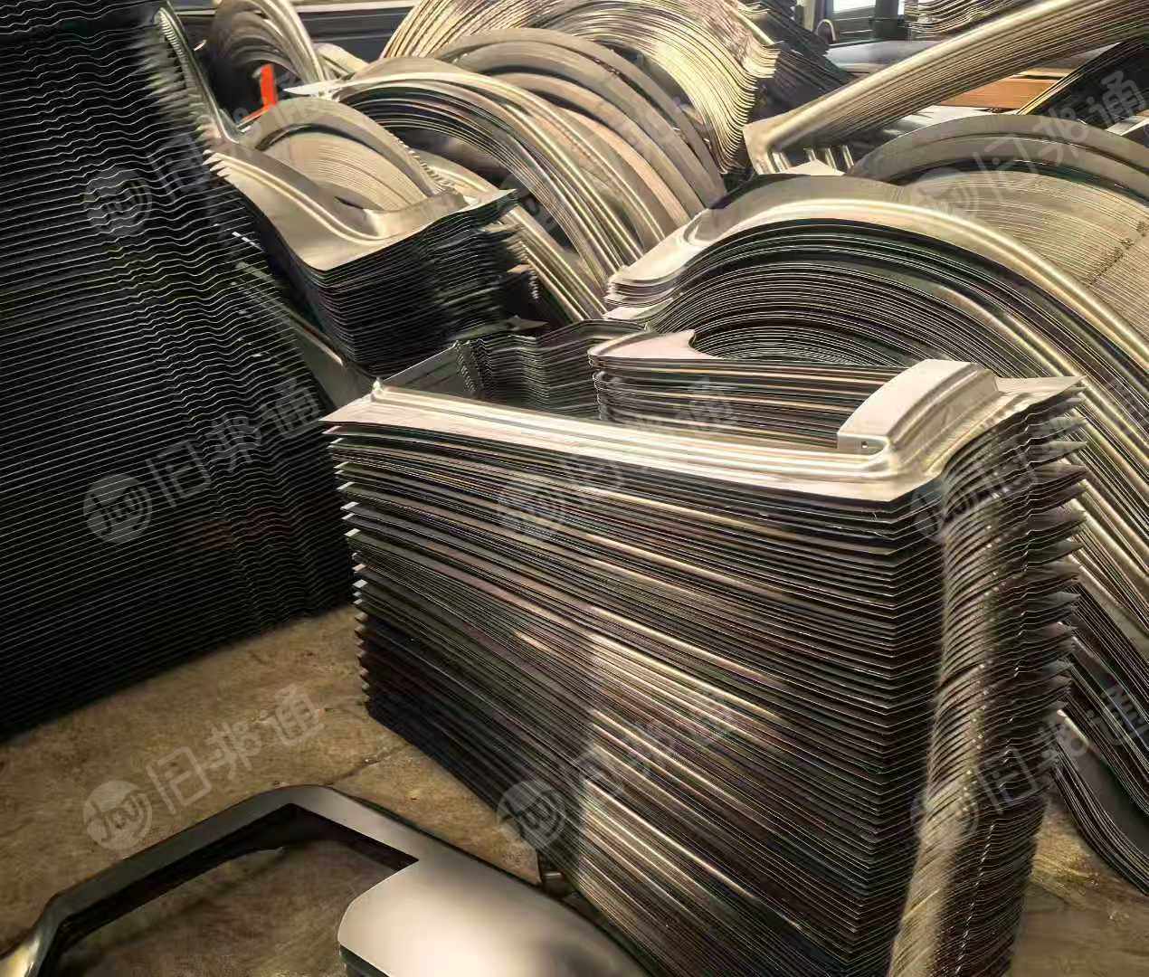 大量高价收购冷板料,镀锌料,钢板料,马蹄铁废料