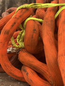 长期出售高分子吊装带，码头大吊带，货在山东临沂。