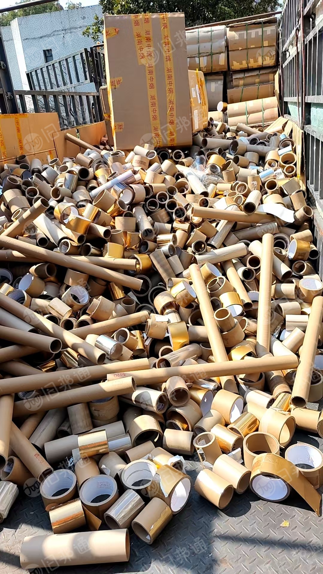 长期出售废纸筒，大纸筒有压块，小纸筒吨袋装