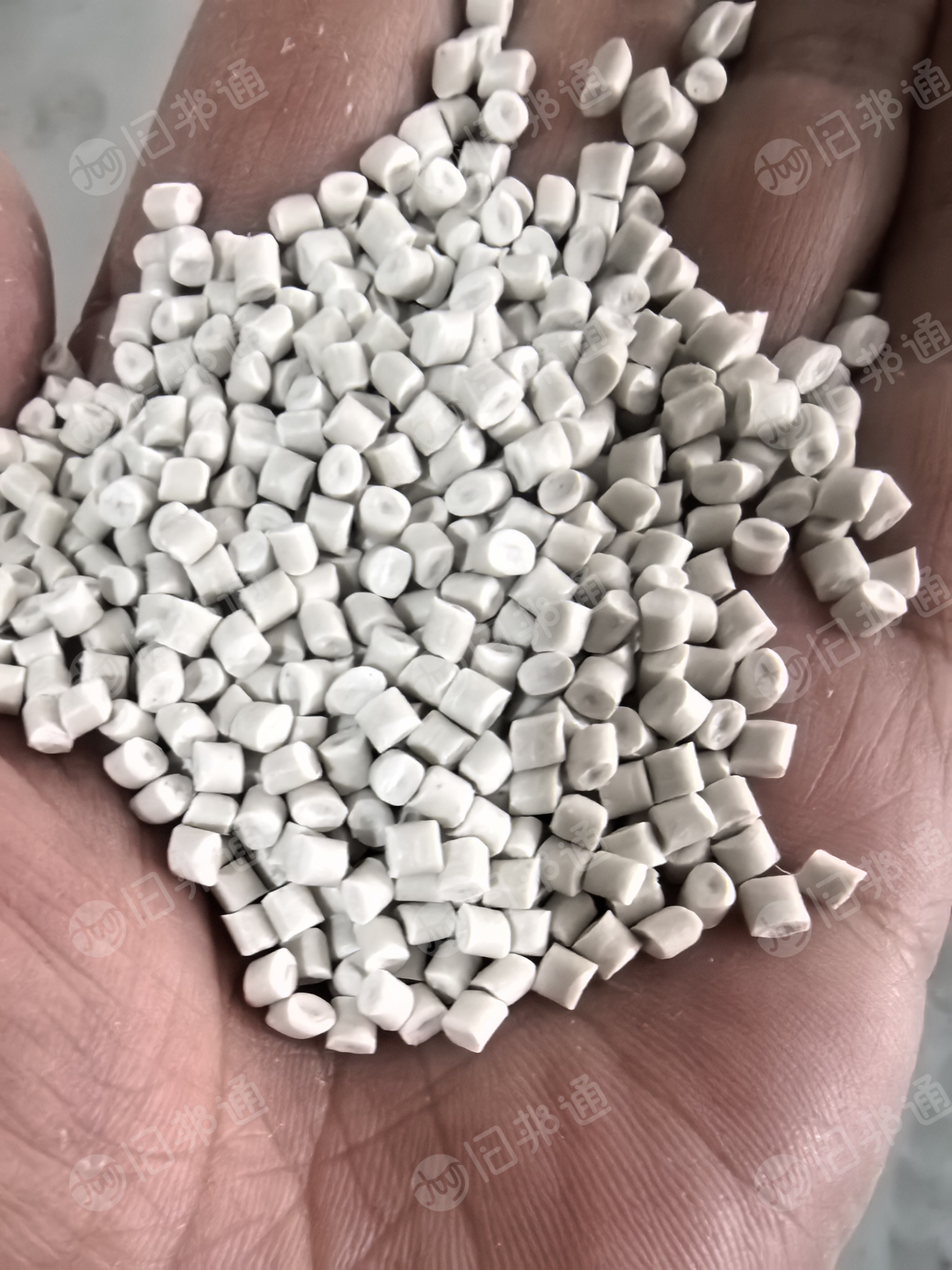 长期出售白聚丙颗粒，月供10多吨