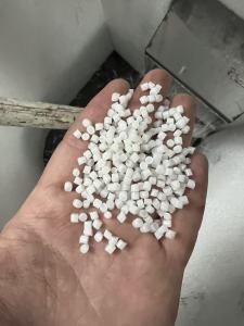 出售珍珠棉大白颗粒，每月三十吨左右