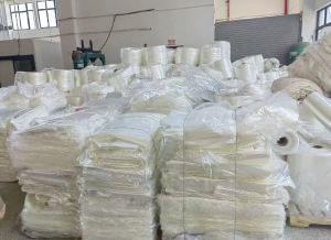 出售高压尼龙共挤膜废料，尼龙丙膜废料，分开的，现货总的一挂车，两种各一半