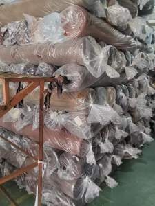 长期出售大卷麂皮绒面料库存布，门幅160，克重280-300，颜色8-10个，现货13吨。