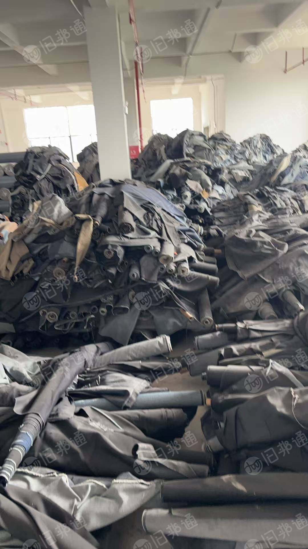 长期出售制衣厂下来半卷牛仔布料，牛仔卷布，混纺棉