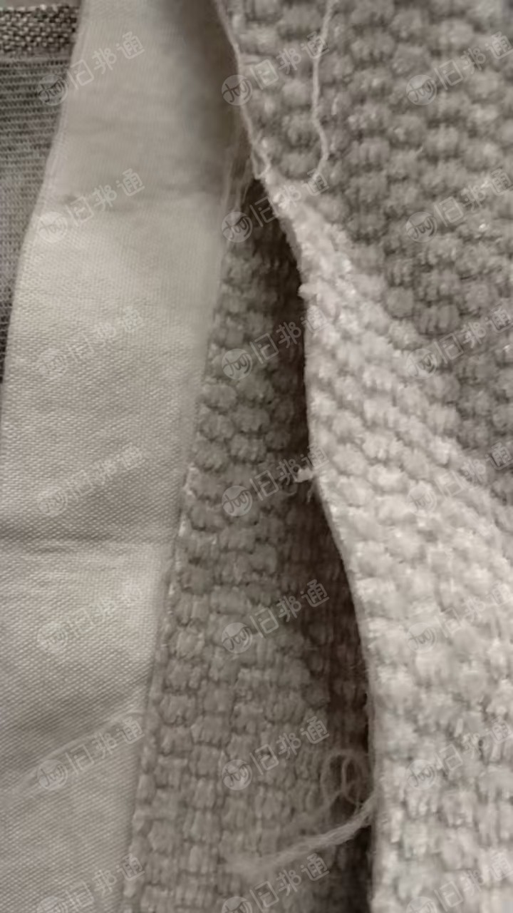 长期出售涤纶混锦料，有纯涤纶废布，也有涤纶混锦，比例各占50，统货卖，月供60吨，货在江苏常州