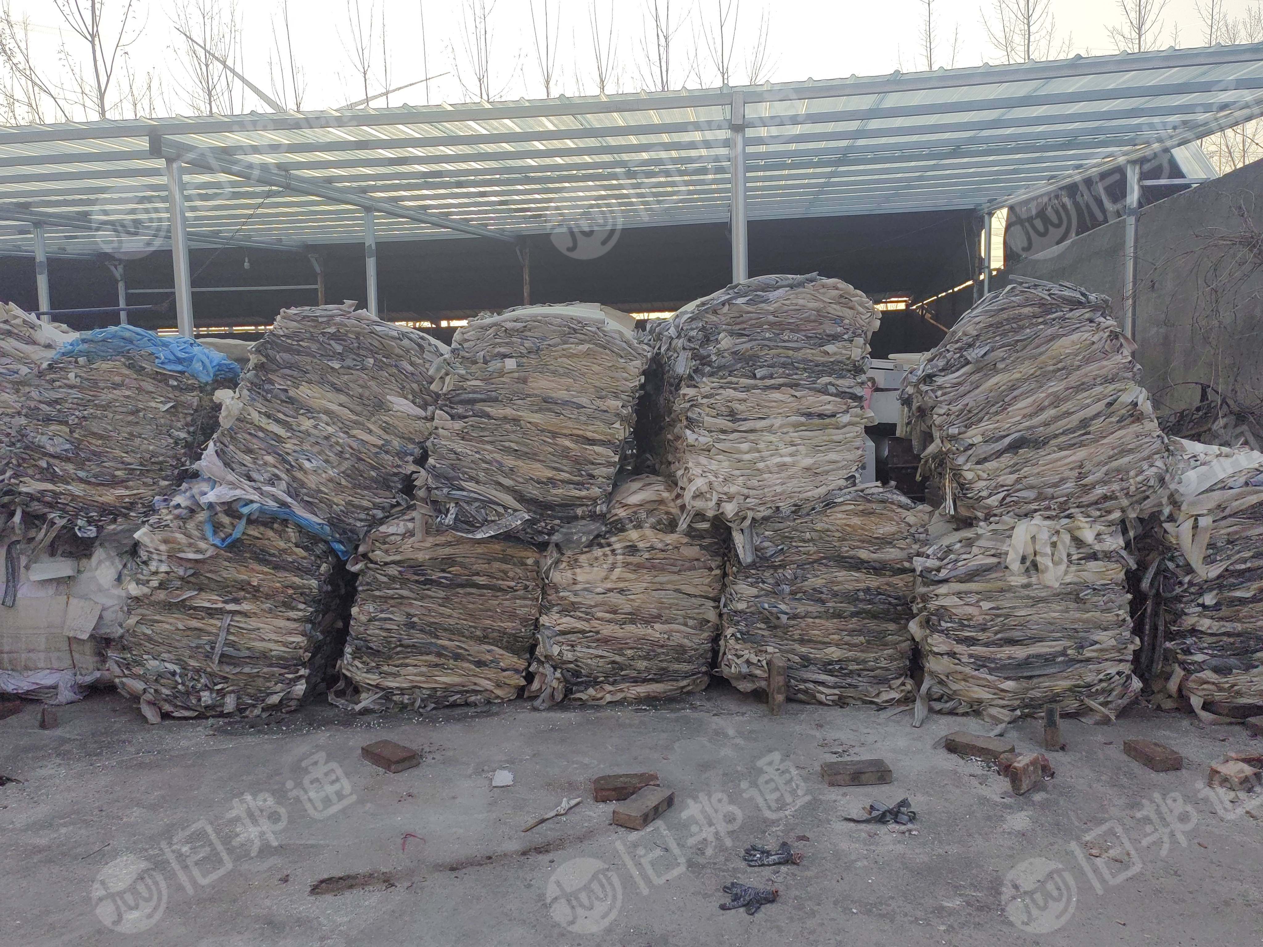 长期出售pp编制袋边角料，丙纶废布，含钙粉，月供100吨