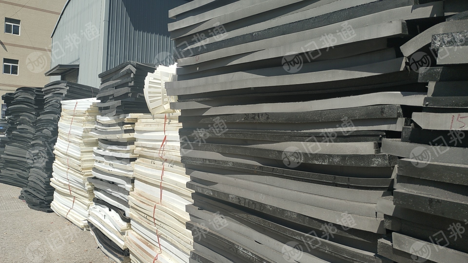 出售EVA边角料，球拍厂下来的，长期有货