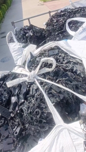 长期出售橡胶边角料，电器密封垫下来的