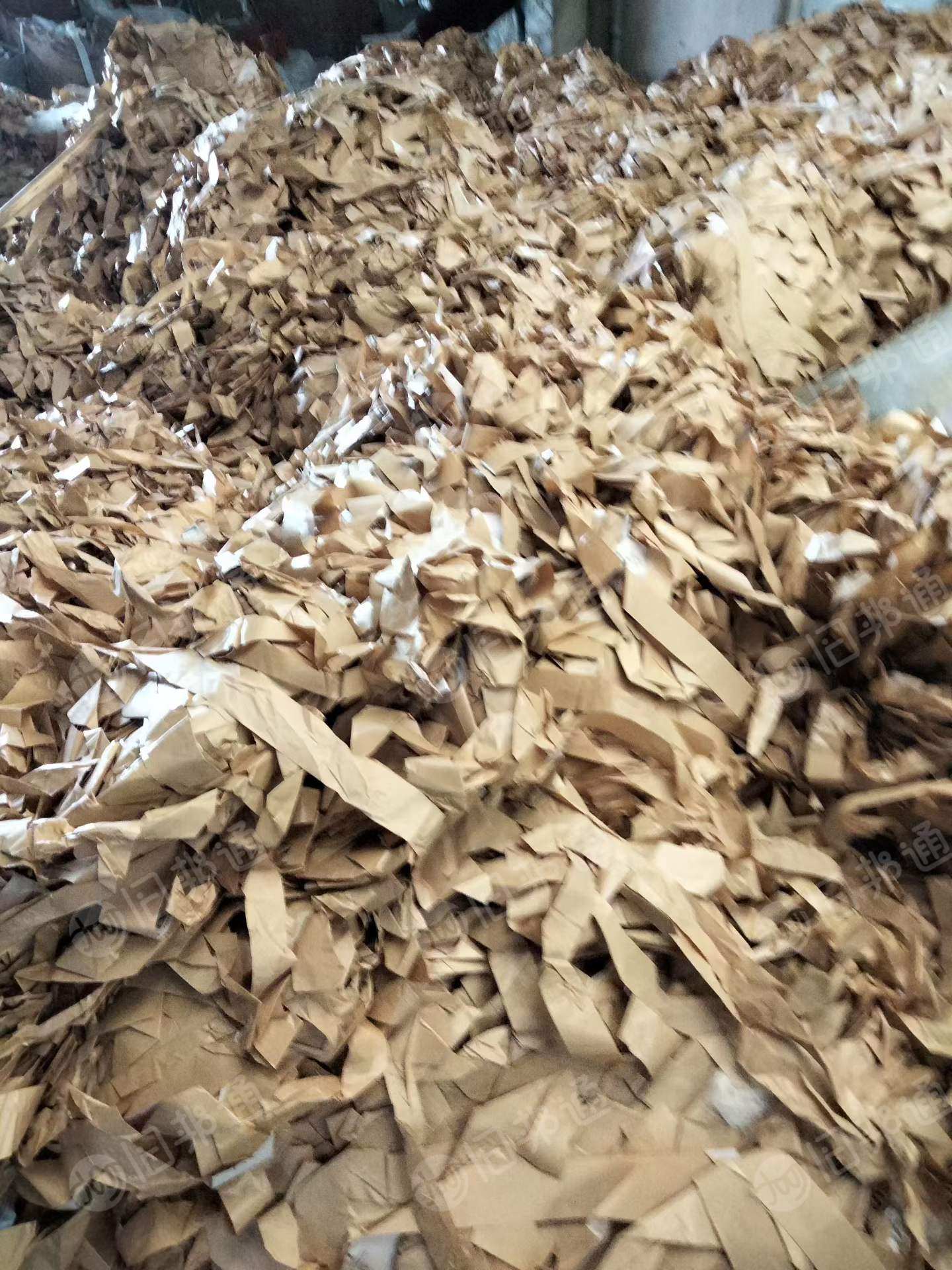 出售牛皮淋膜纸，单膜，克重60到100克