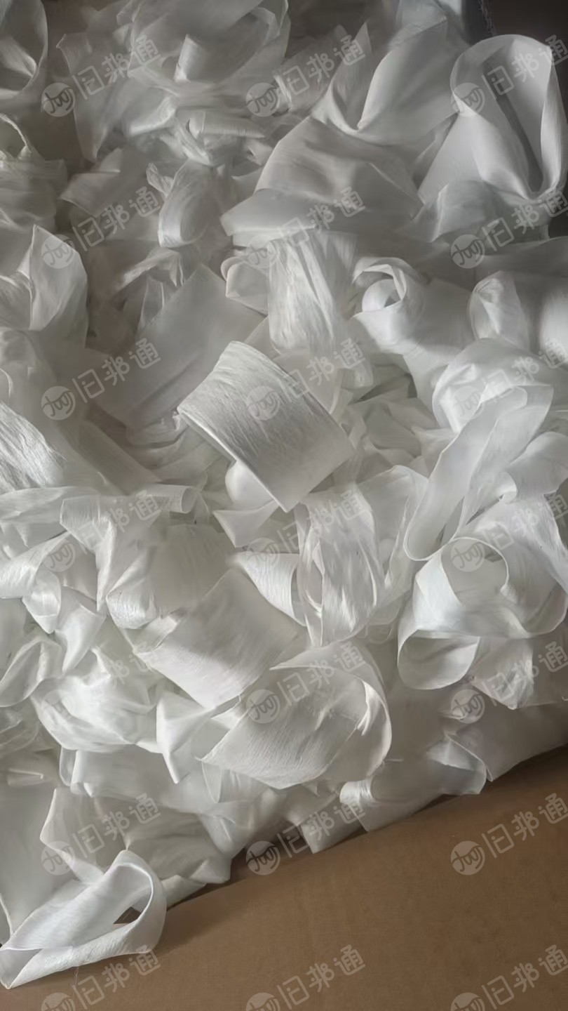 长期出售氨纶丝，氨纶干丝，氨纶片，货在河南信阳