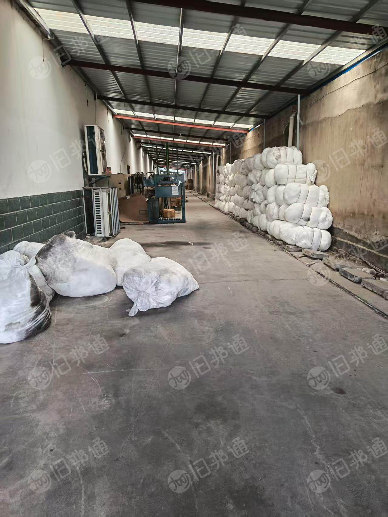 厂家长期出售织布厂下来的涤纶废丝,涤纶干丝,POY DTY FDY都有,打包在一起,月供8吨左右