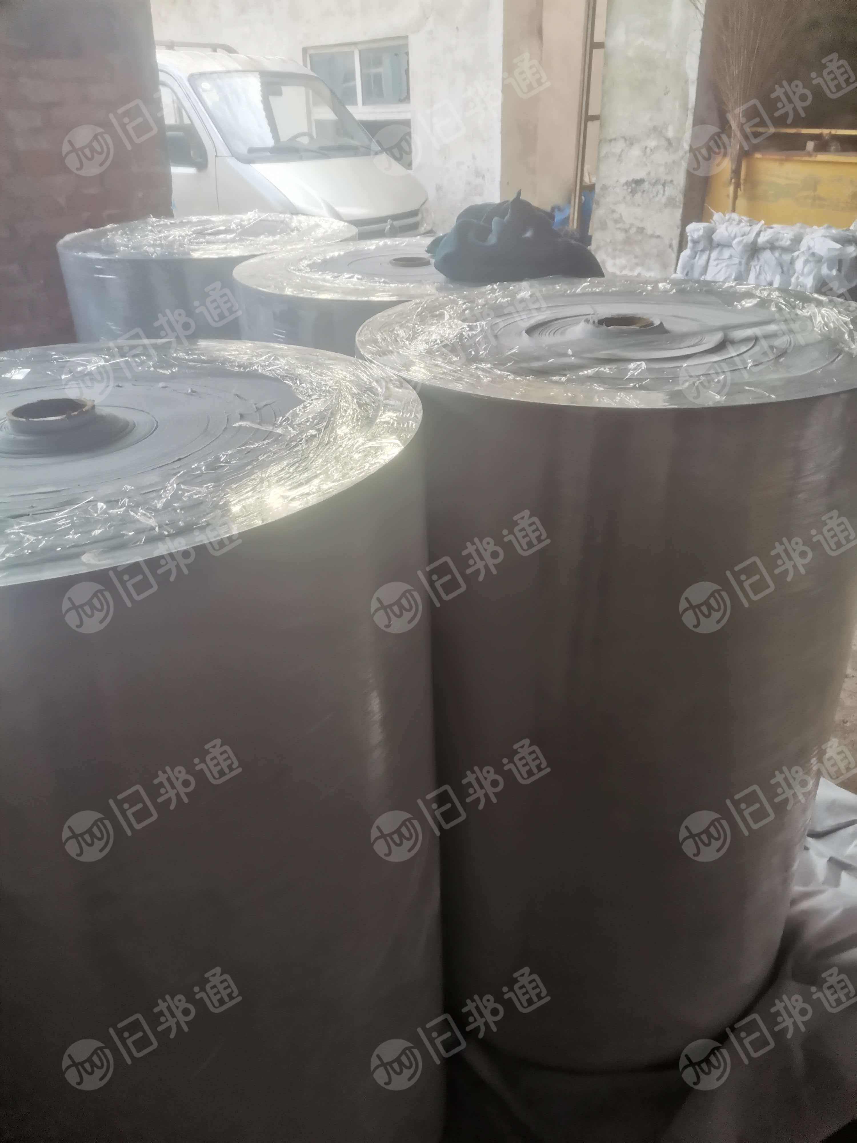 长期出售无纺布卷材,无纺布,克重六七十,现货十吨左右,可用来做包装,现货十吨左右