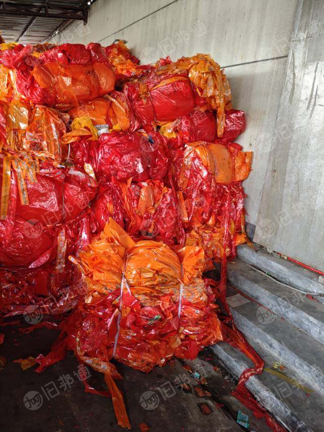 长期售pvdc火腿肠衣膜，厂里回收来的，月供100吨，压包