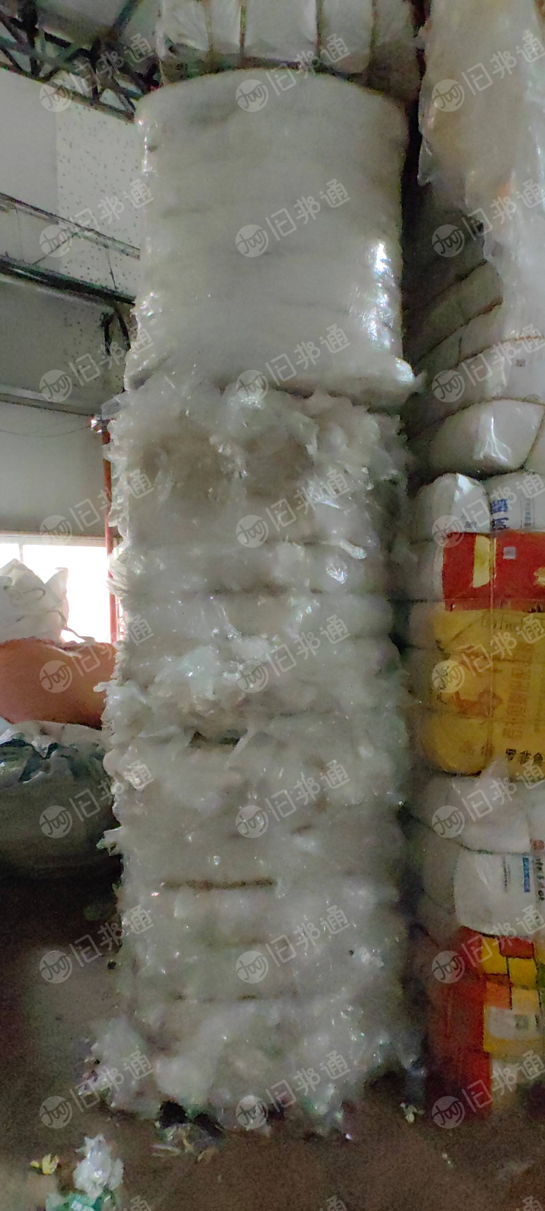 出售高压PE胶水膜15吨，蓝色PE胶水膜，PE蓝膜10吨