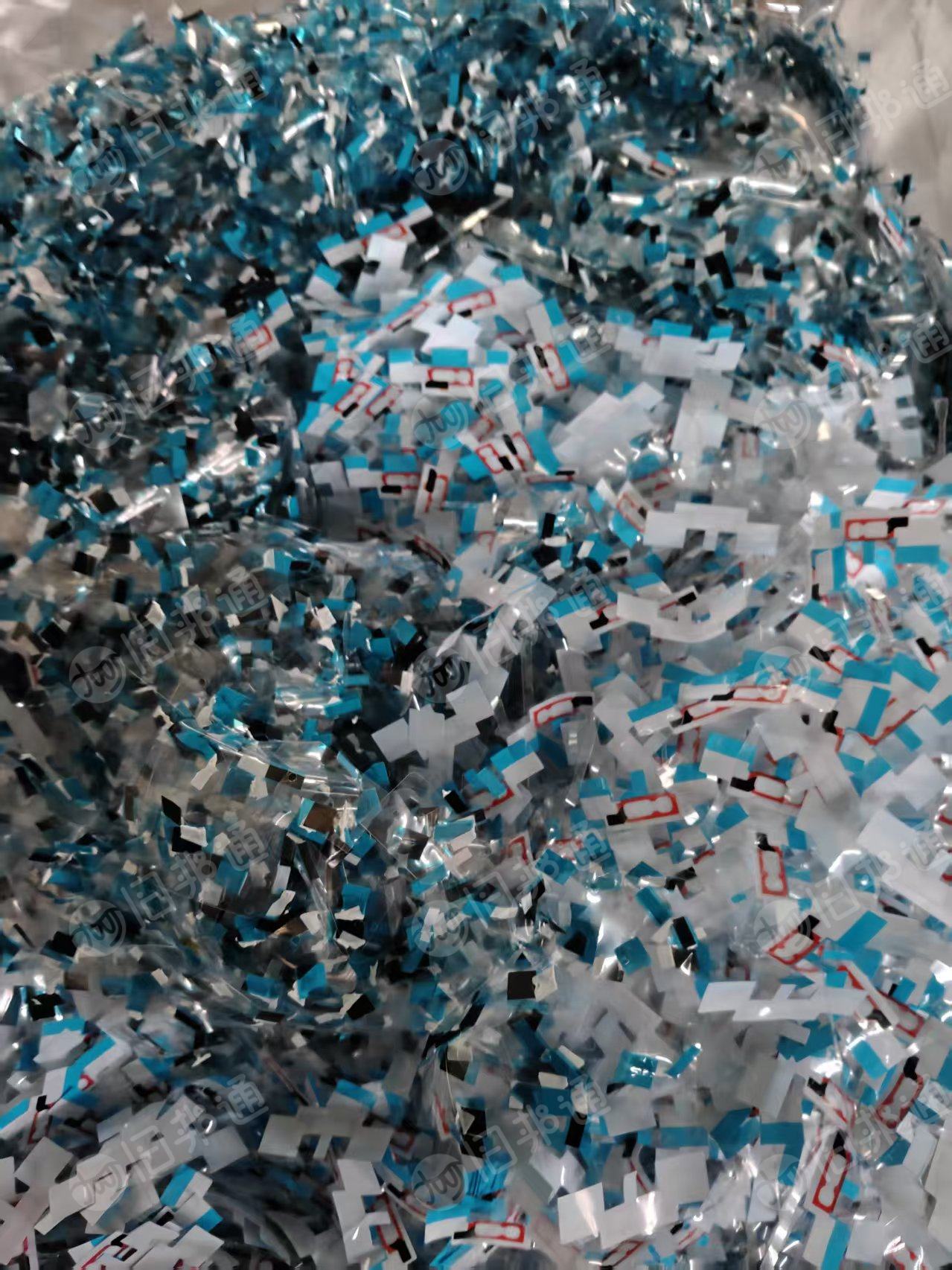 长期出售杂色PET膜废料