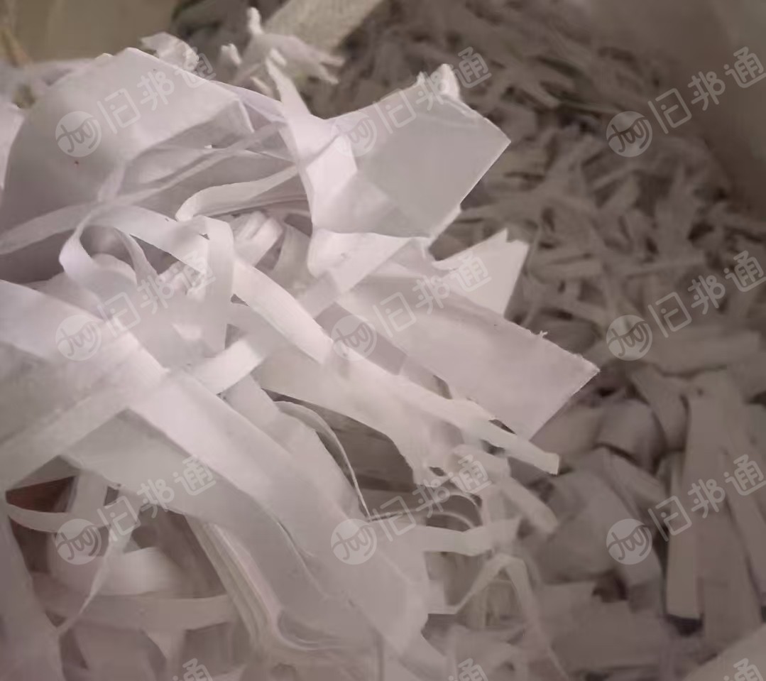 长期出售白蜡纸废料,拷贝纸边角料