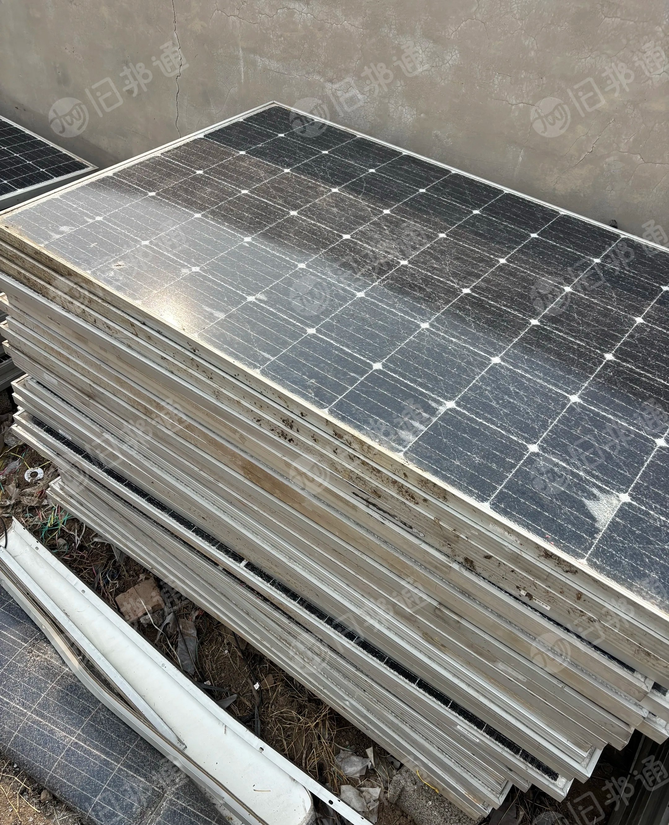 回收废旧光伏板，光伏板组件