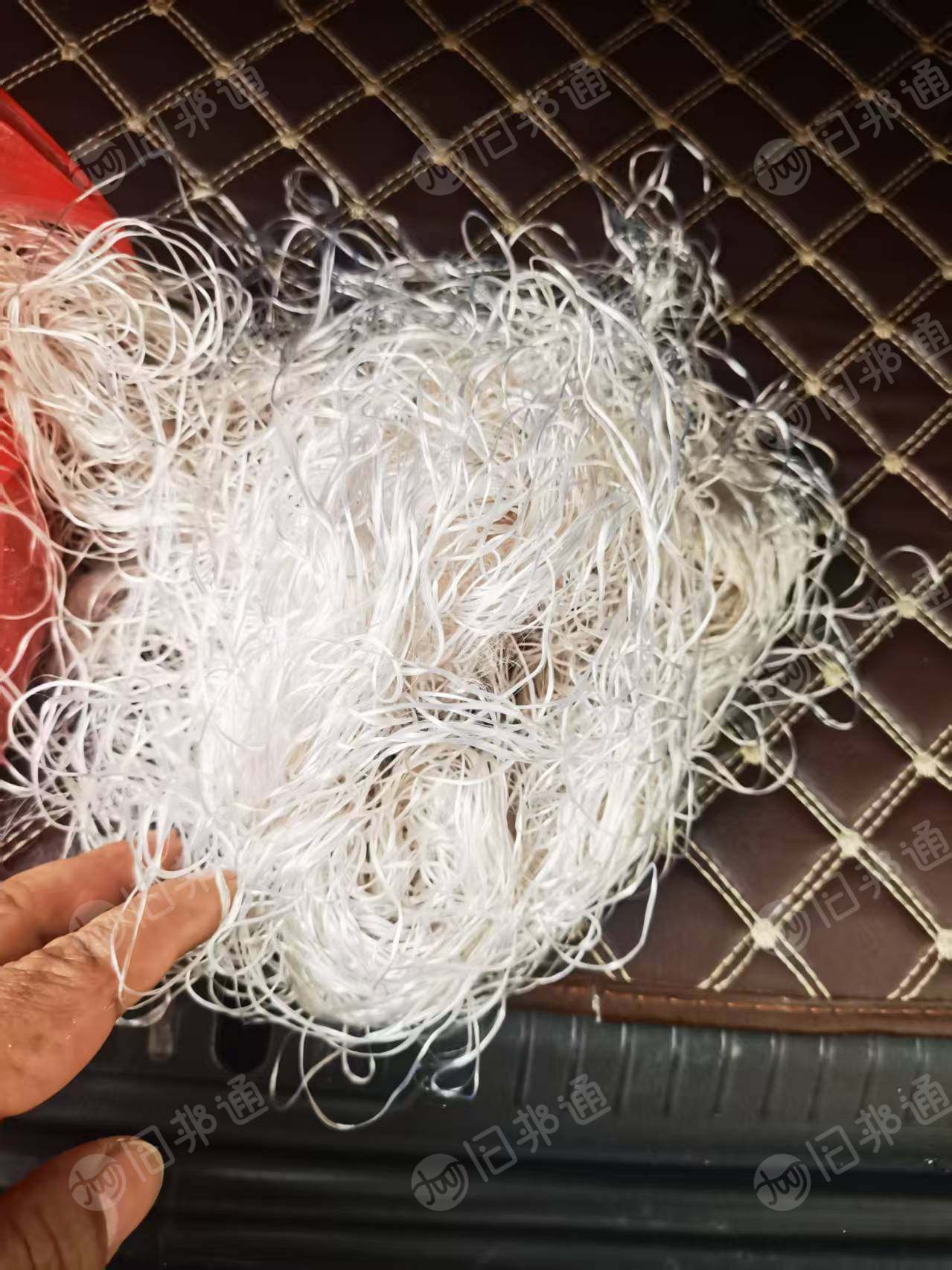 长期出售锦纶双6废丝，大有光的，可以造粒用，有白色的，还有其他产品，白色大有光每个月有30吨