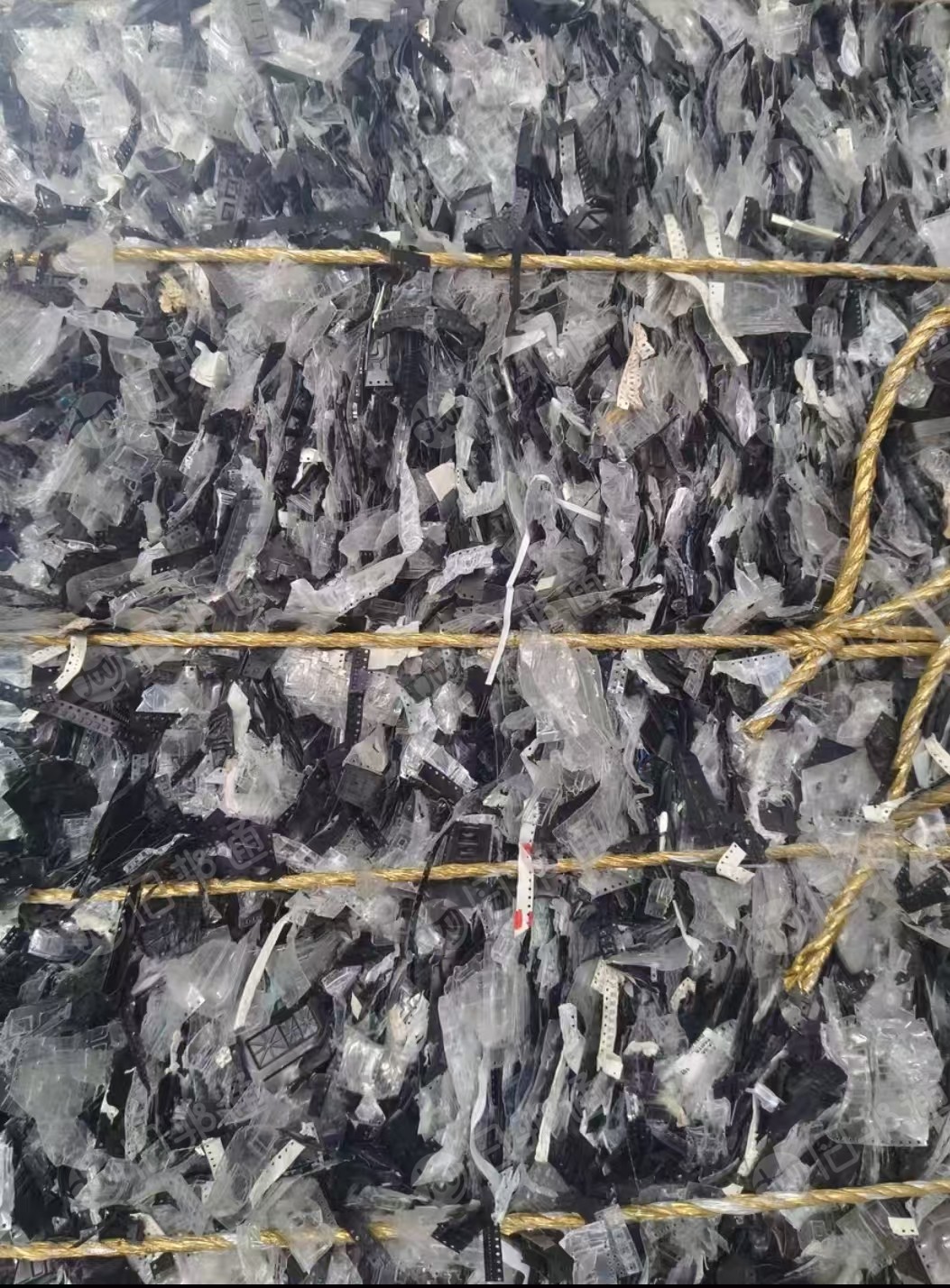 出售电子载带废料,pet/ps,pet占比60多
