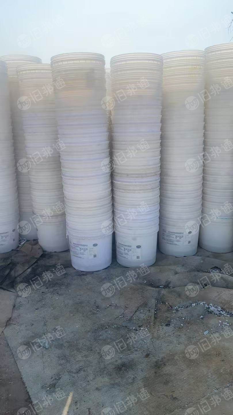 求购透明或半透PP化工桶