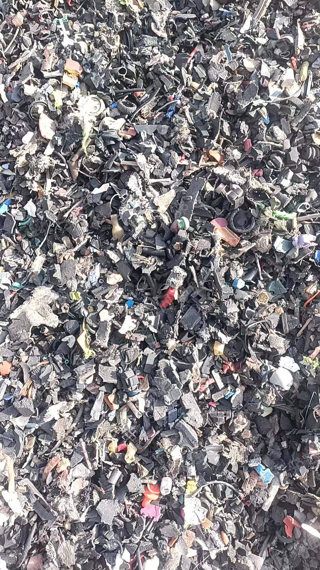 出售废橡胶塑料杂料