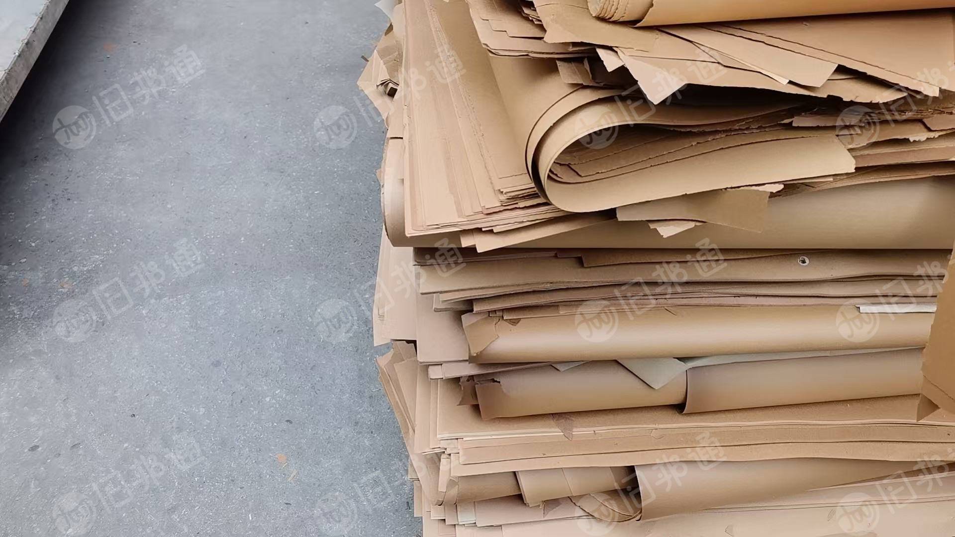 出售高温牛皮纸，一至四次高温都有，混在一起